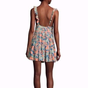 Free People pretty  floral sundress small NWT